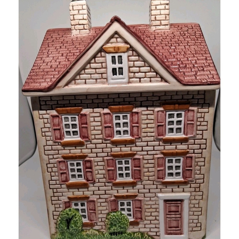 Ceramic House Canister Pink Roof Cottage Style Good Condition "Read" - Picture 2 of 16